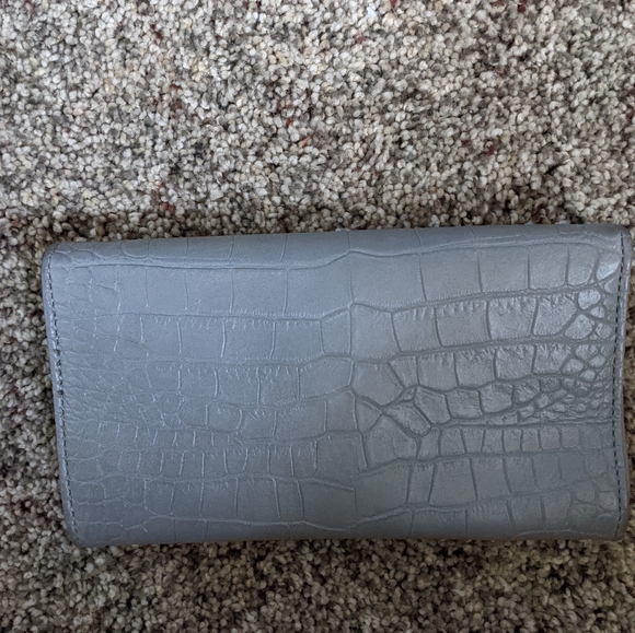 Nine West wallet - Picture 2 of 4